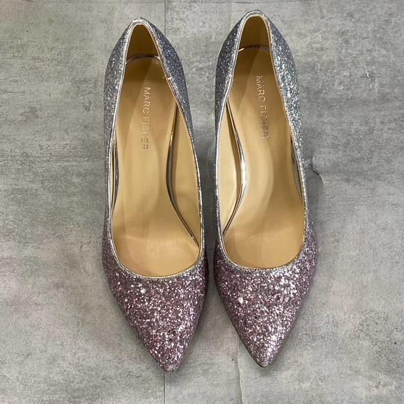 Marc Fisher Women's Silver/Pink Ombre Glitter Darreny Pointed-Toe Pumps SZ 7.5 - Picture 3 of 13